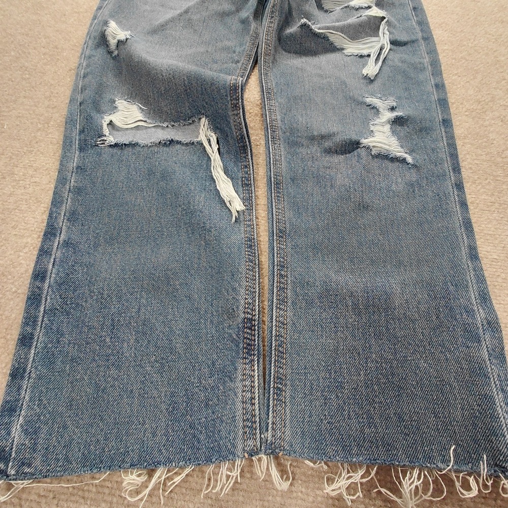 Old‎ Navy High Rise Slouchy Straight Crop Jeans Womens Size 2 Distress Raw Hem - Picture 4 of 10